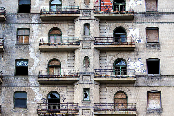 philadelphia balconies